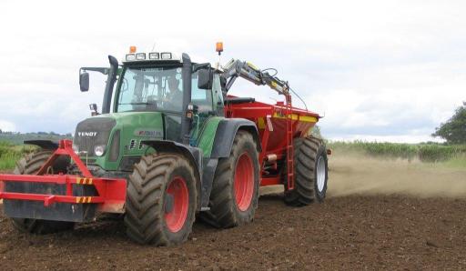 Andrew and David Dutton Ltd lime spreading