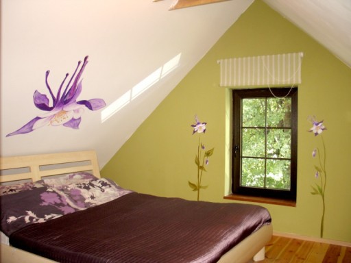 floral mural