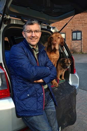 Dog Behaviourist Nick Jones MA