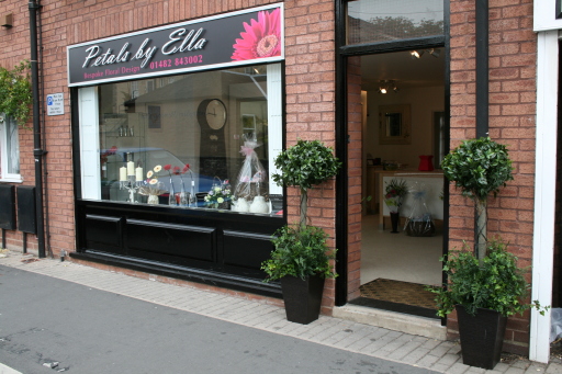 Petals By Ella - Bespoke Florist- Cottingham