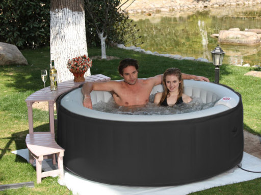 4 &amp; 6 Seat Inflatable Hot Tubs