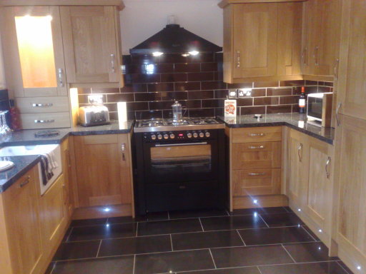 Bespoke fitted kitchen