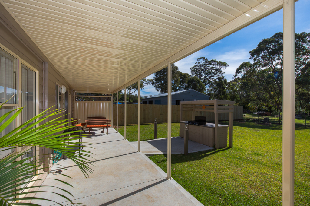 Manyana Beach Holiday Cottages 104 106 Curvers Drive, Manyana, 2539