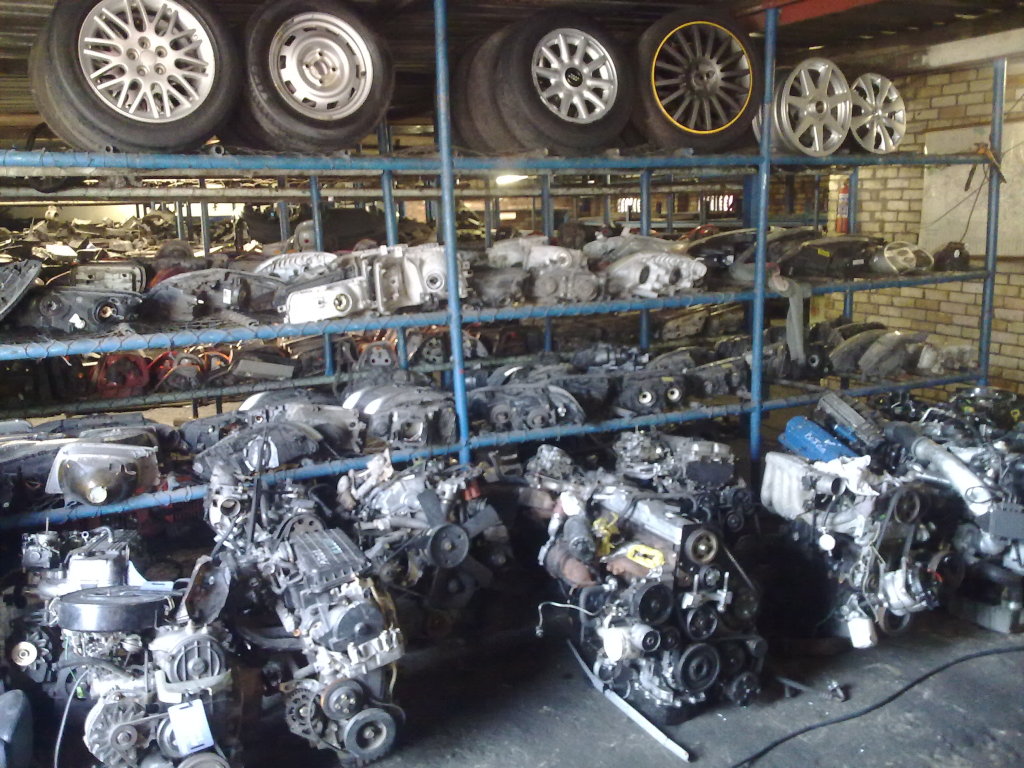 CARTEASE AUTOBREAKERS 84 PAUL SMIT RD, Boksburg, Gauteng, 1459
