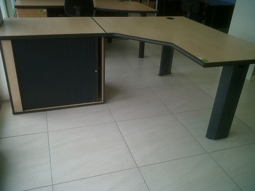 Office Mad Liquidation Centre CC Unit 14A, Gerber Boulevard, Strand, 7140