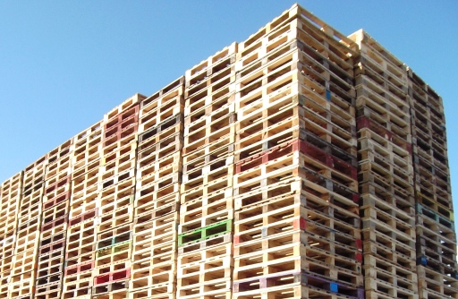 Used wooden pallets