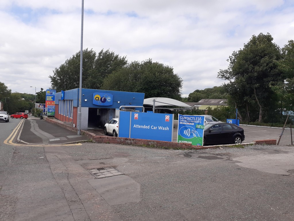 Details for ARC Car Wash in Manchester Road, Hyde, SK14 2BT Mirror