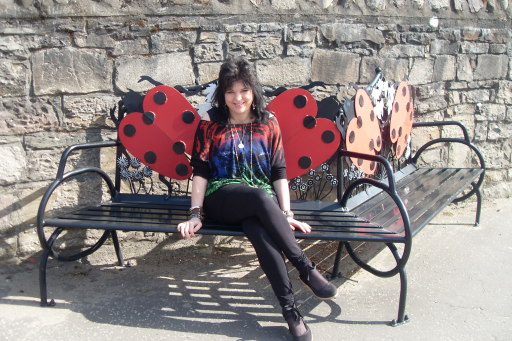 I specialise in healing therapies and hypnosis to help you be all you can be!