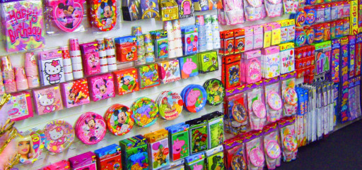 Childrens licensed Party Ware