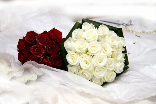 Brides Hand Ties