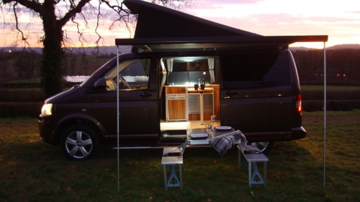 Campervan Hire - Pop the roof for extra sleeping space