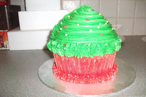 Giant christmas tree chocolate cupcake
