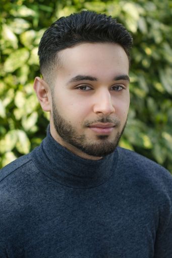 Online Dating Photographer in North London