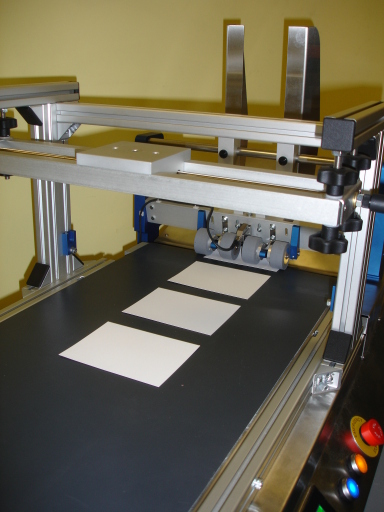 Rotech RF1-Friction feeder