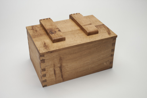Anglesey oak keepsake box
