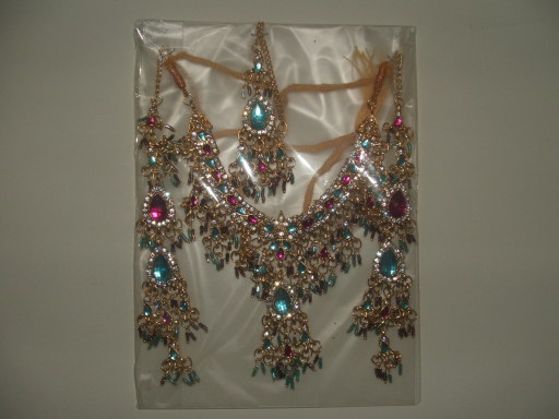 ?? 10 pink and blue necklace set