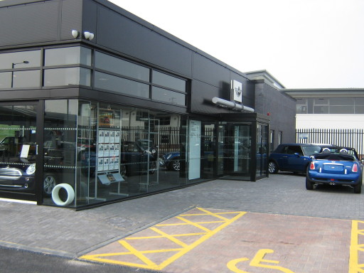 Bowker BMW Mini