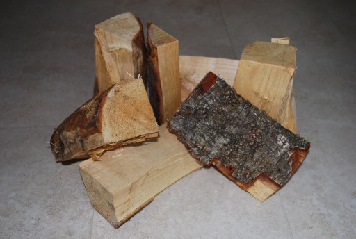 premium kiln dried hardwood logs
