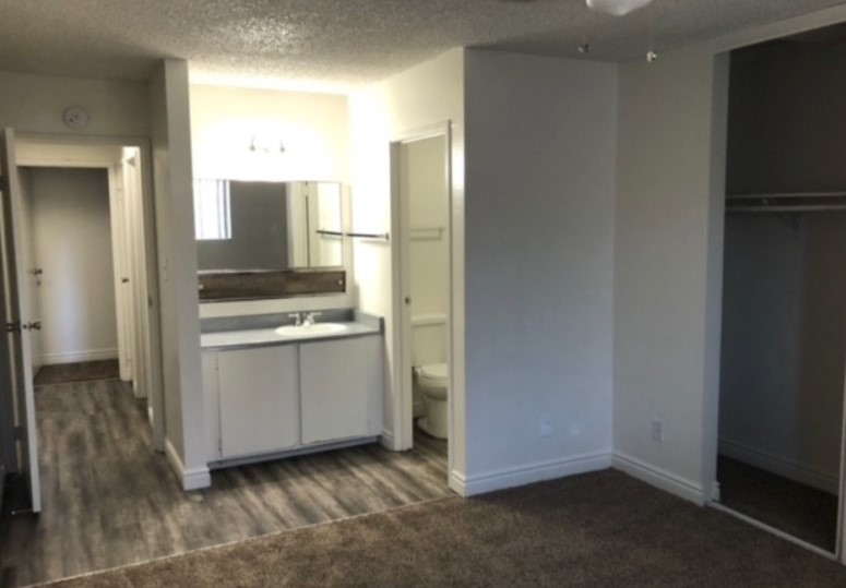 Willowbrook Apartments 4050 Baker Ln, Reno, NV, 89509