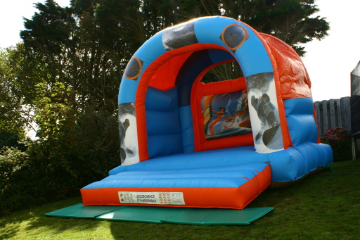 castles to hire cornwall