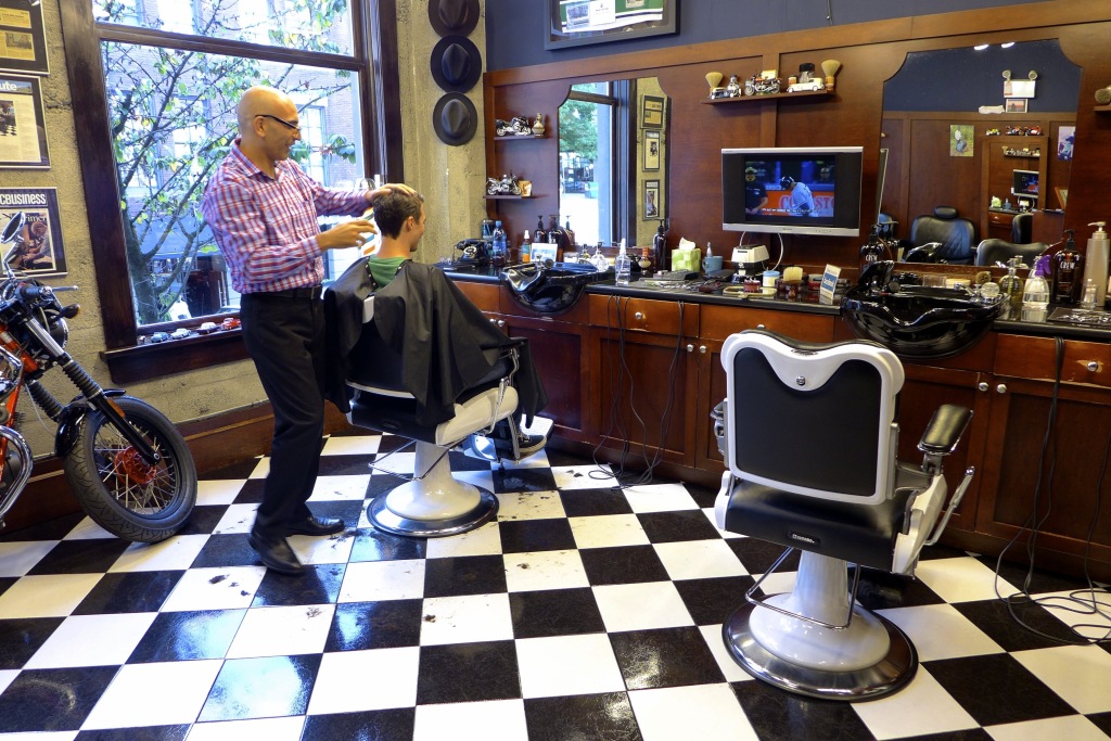 Farzad's Barber Shop 126 1208 Homer Street, Vancouver, V6B 2Y5