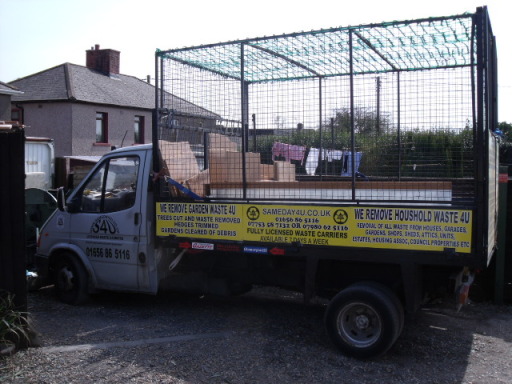 house clearance waste removed tel:- 01656865116