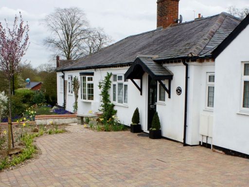 Cobbled Driveway
