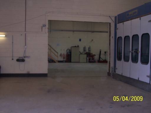 A view from the paintshop into the bodyshop. Both units measure 3000sq. ft. in area.