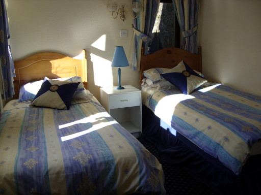 Self Catering Kitchen Cottage Sleeps 2