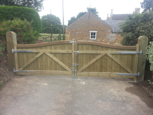 Extra Wide Gate opening