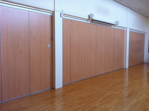 Multiple Partitions in school hall