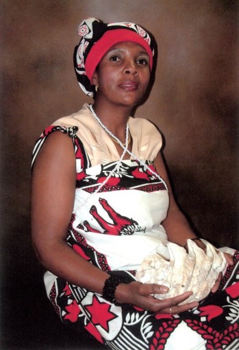 African Taditional Healer Sangoma on short 3-6 day Retreat after Workshops