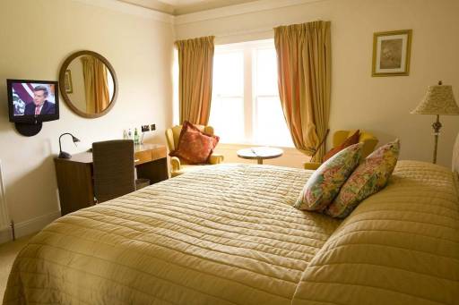 The Lovat Bedroom