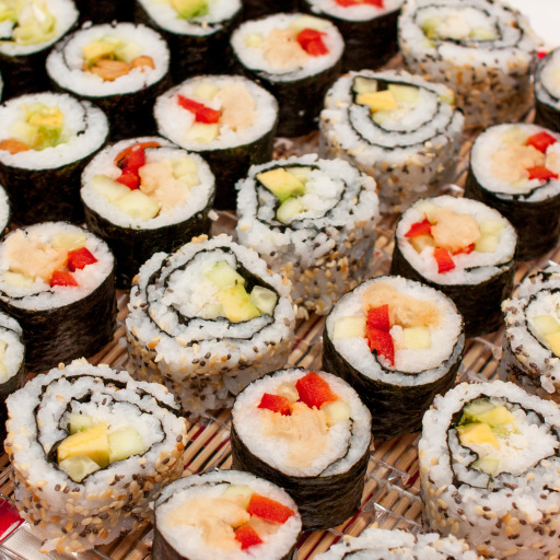 Vegan Maki Sushi Rolls