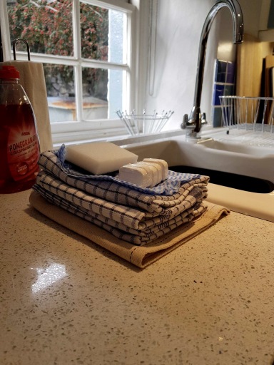 Holiday Let Changeover Cleaning.