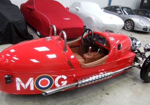 Classic car Storage
