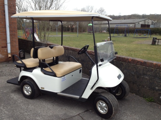 FOR HIRE 4 SEATER SHUTTLE