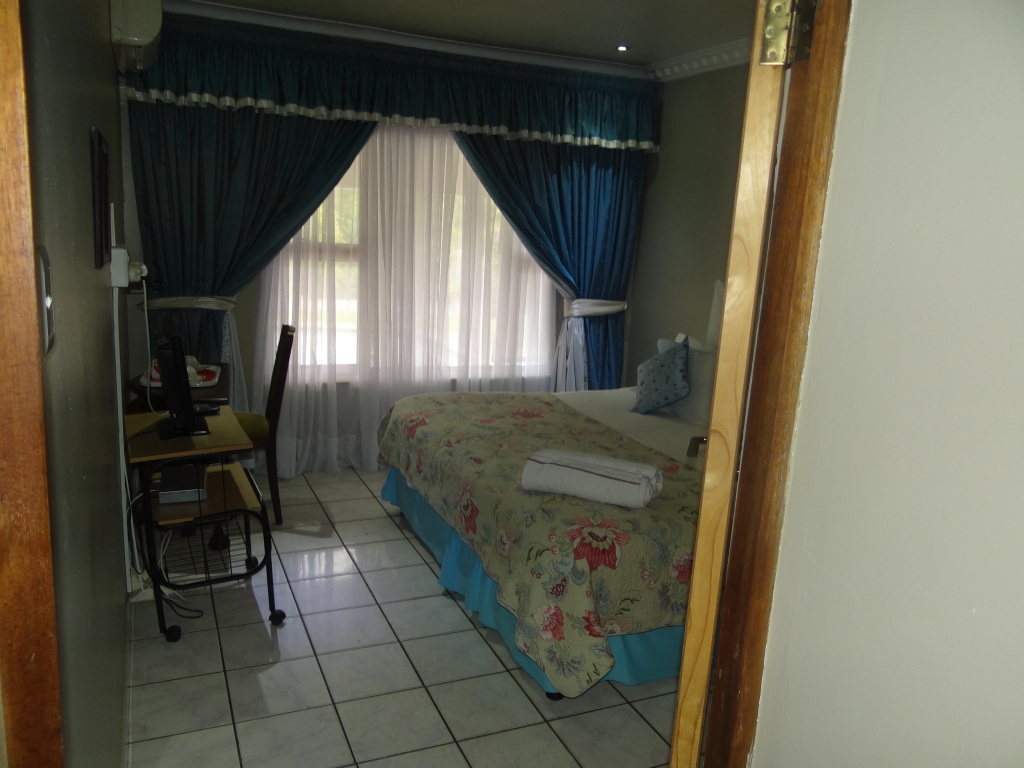 MRS GETS BED AND BREAKFAST 10 Beare Drive,, KwaZulu Natal, 3610