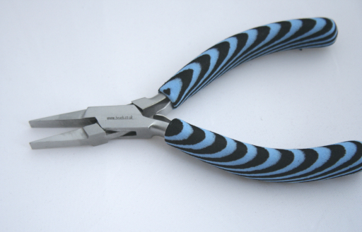 Pliers