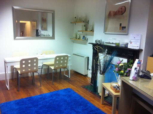Salon Reception
