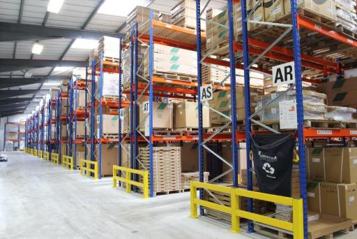 narrow aisle