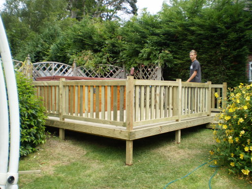 EXTERNAL DECKINGS