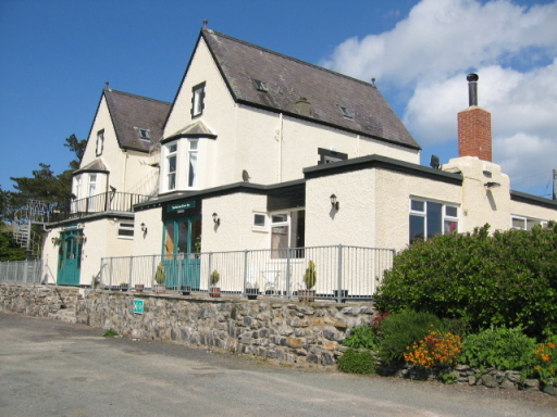 Gadlys Country House Hotel