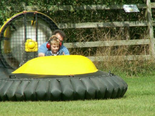 Hovercraft tuition - Team building