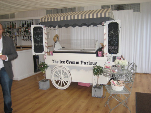 Ice Cream Cart Wedding Services