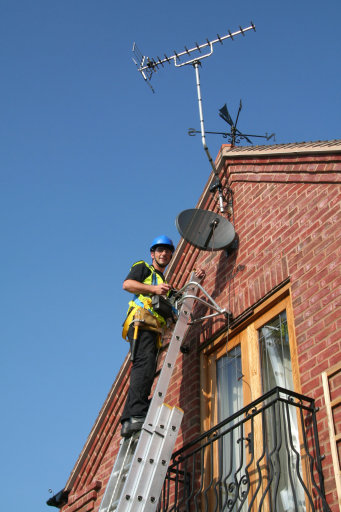 Installing Satellite Dish and Aerial for Digital TV