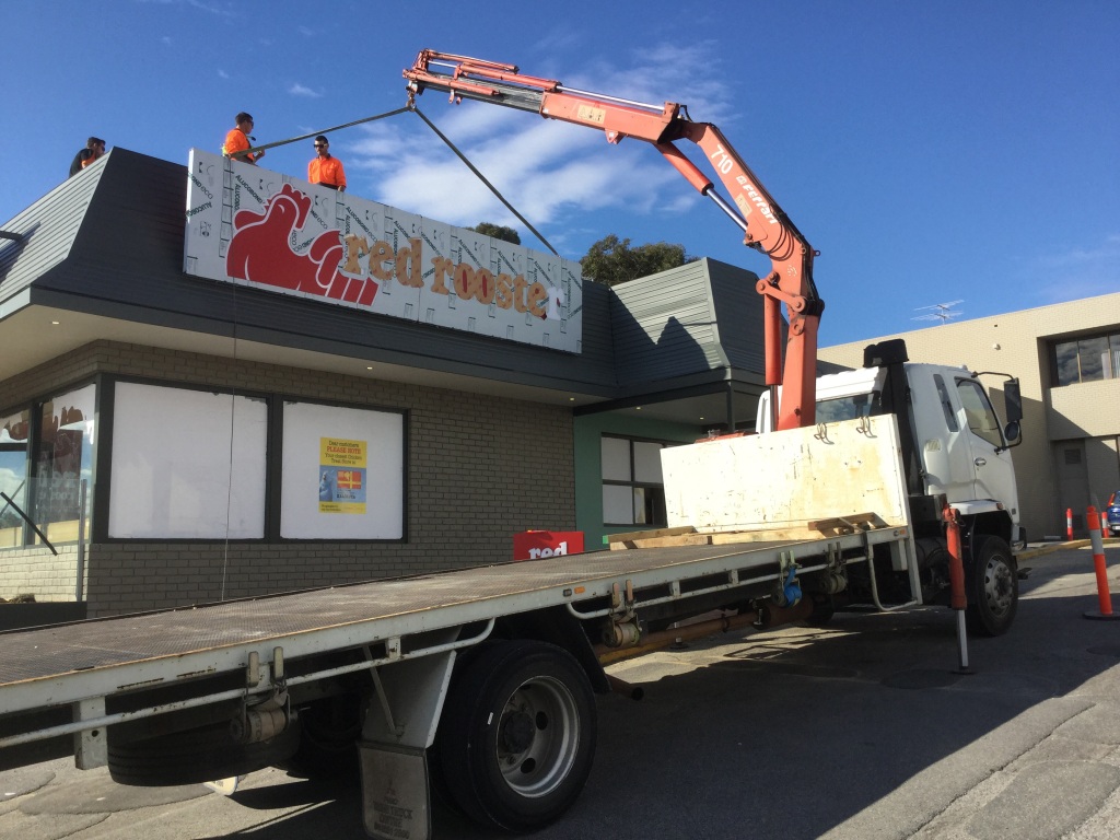 Speedy Hiab Truck Hire Perth, 6000