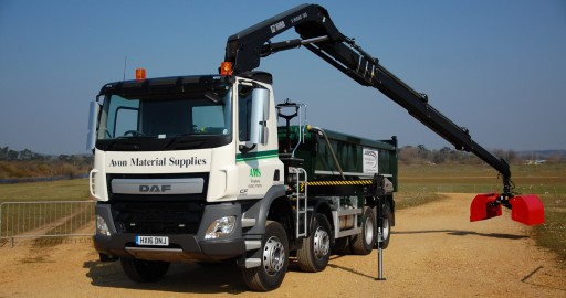 Grab lorry hire