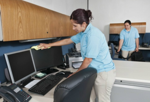 Commercial cleaning in offices