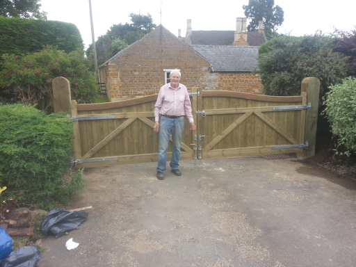 Robust Courtyard Gates in Rushton Village Northants